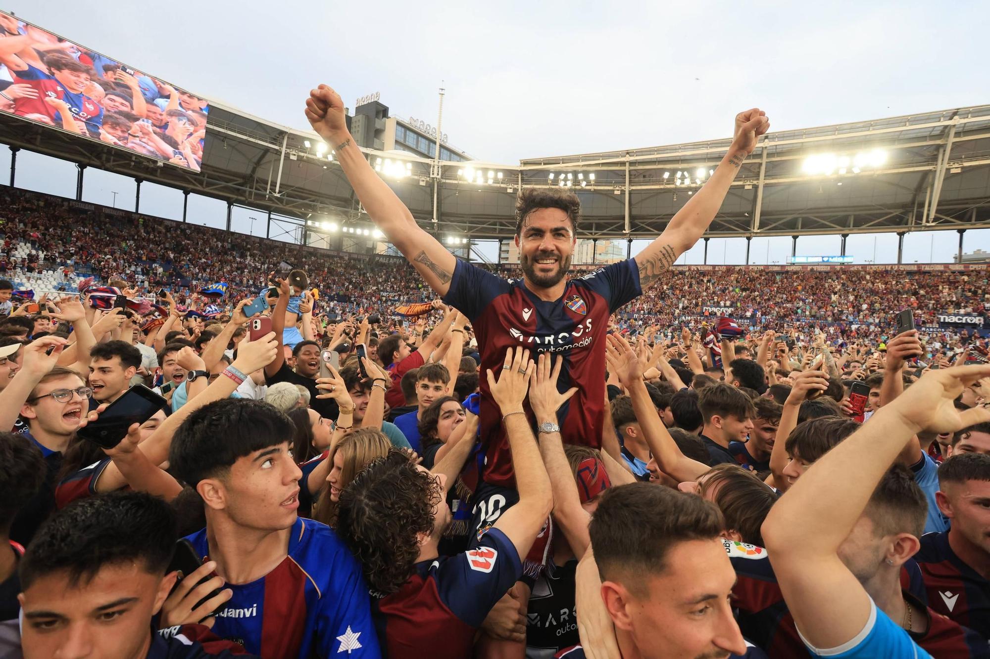 Las mejores imágenes de la celebración del Levante en el Ciutat