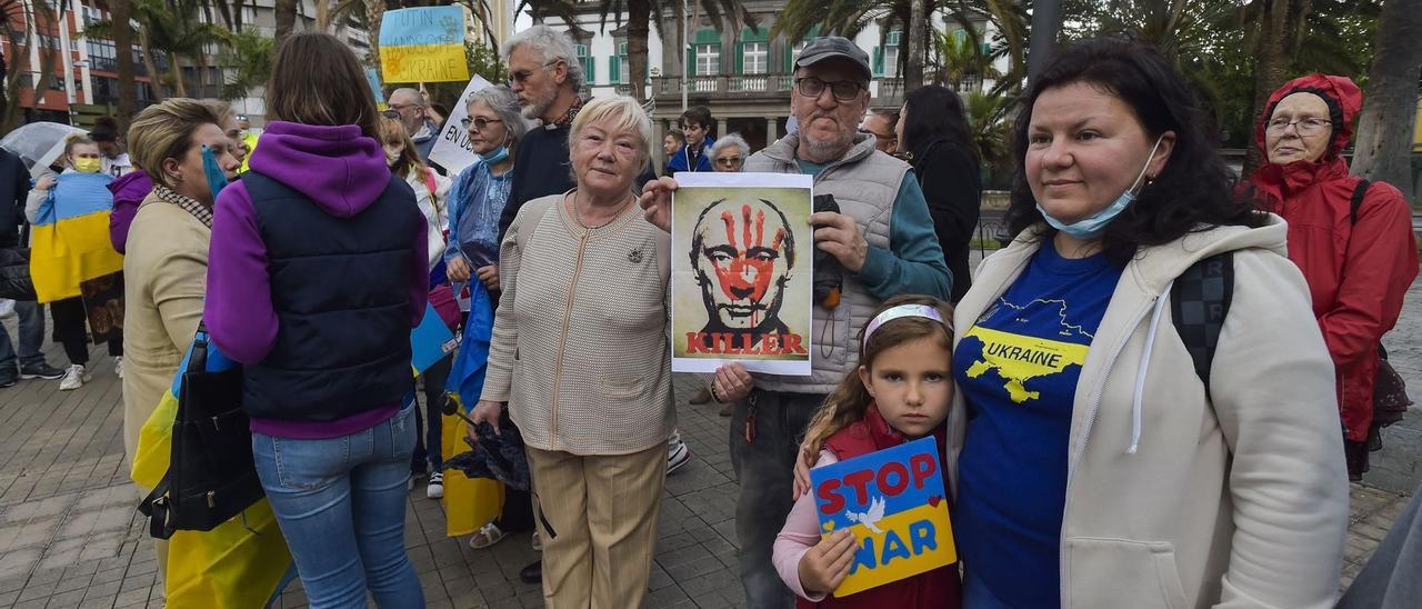 Manifestación contra la invasión rusa de Ucrania en Las Palmas de Gran Canaria