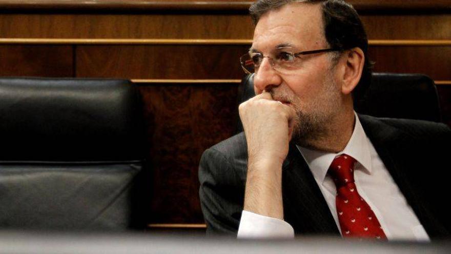 Rajoy hablará en su regreso al Senado del déficit y la amnistía fiscal