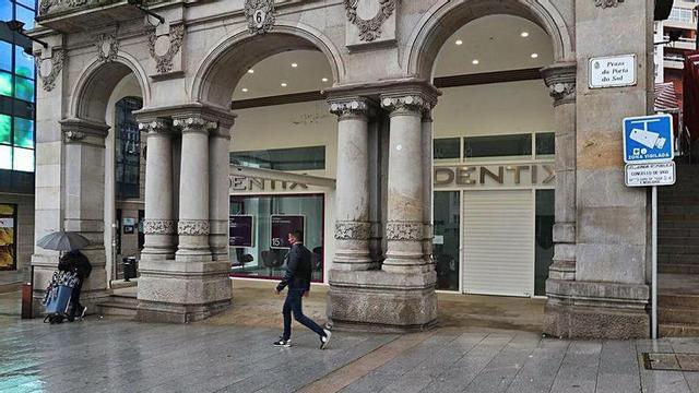Una clínica de la cadena Dentix, ,en Vigo.