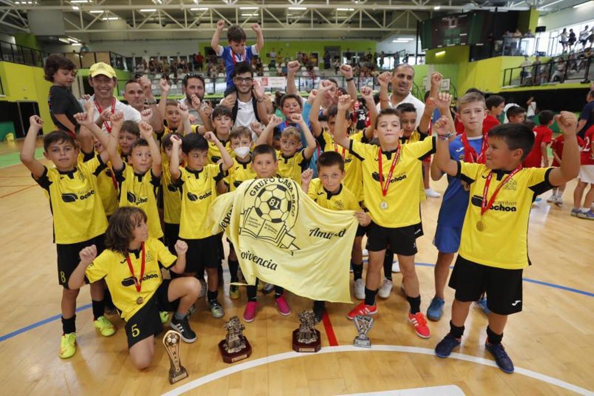 Las jugadoras de As Xotas, ganadoras en categoría femenina.