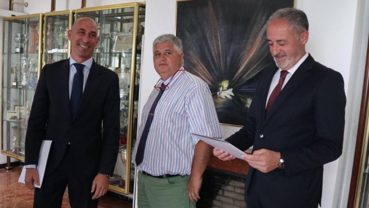 Luis Rubiales, José Juan Arencibia y Francisco Castellano, ayer.