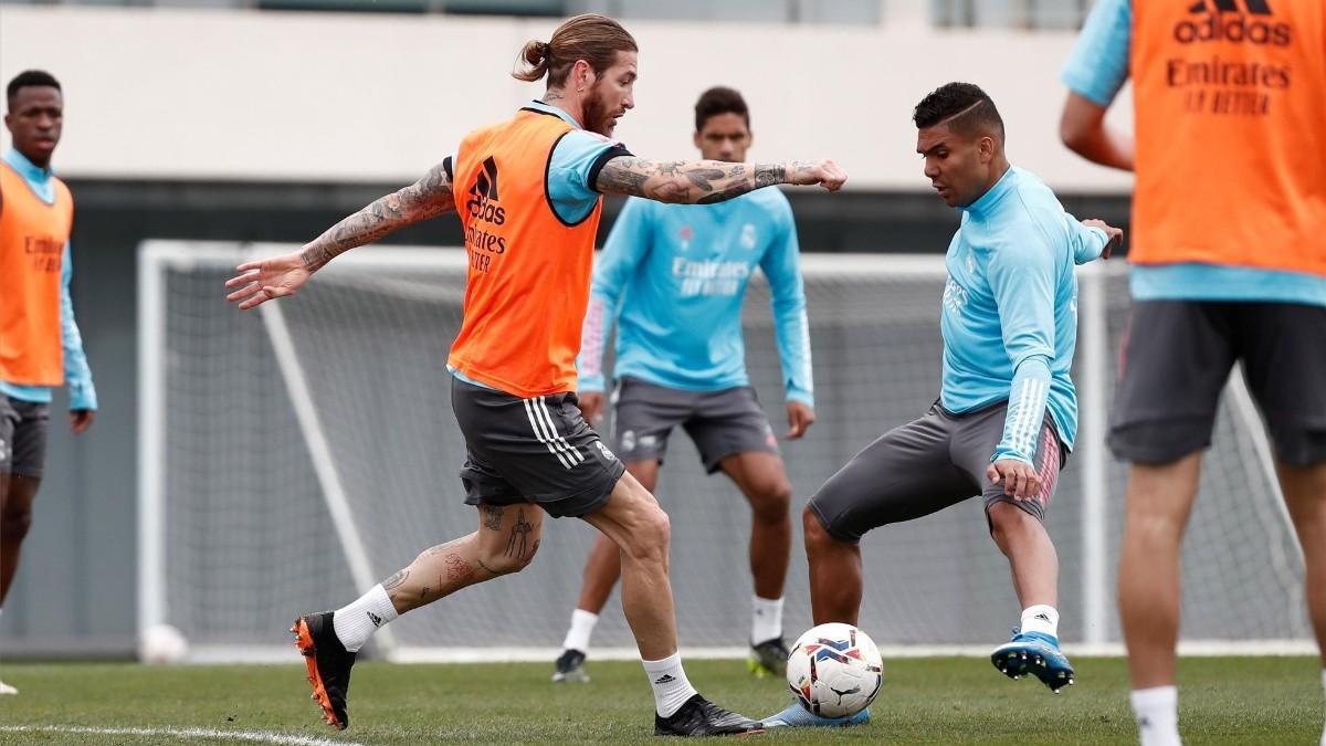 Imágenes de Sergio Ramos junto a Casemiro en un entrenamiento