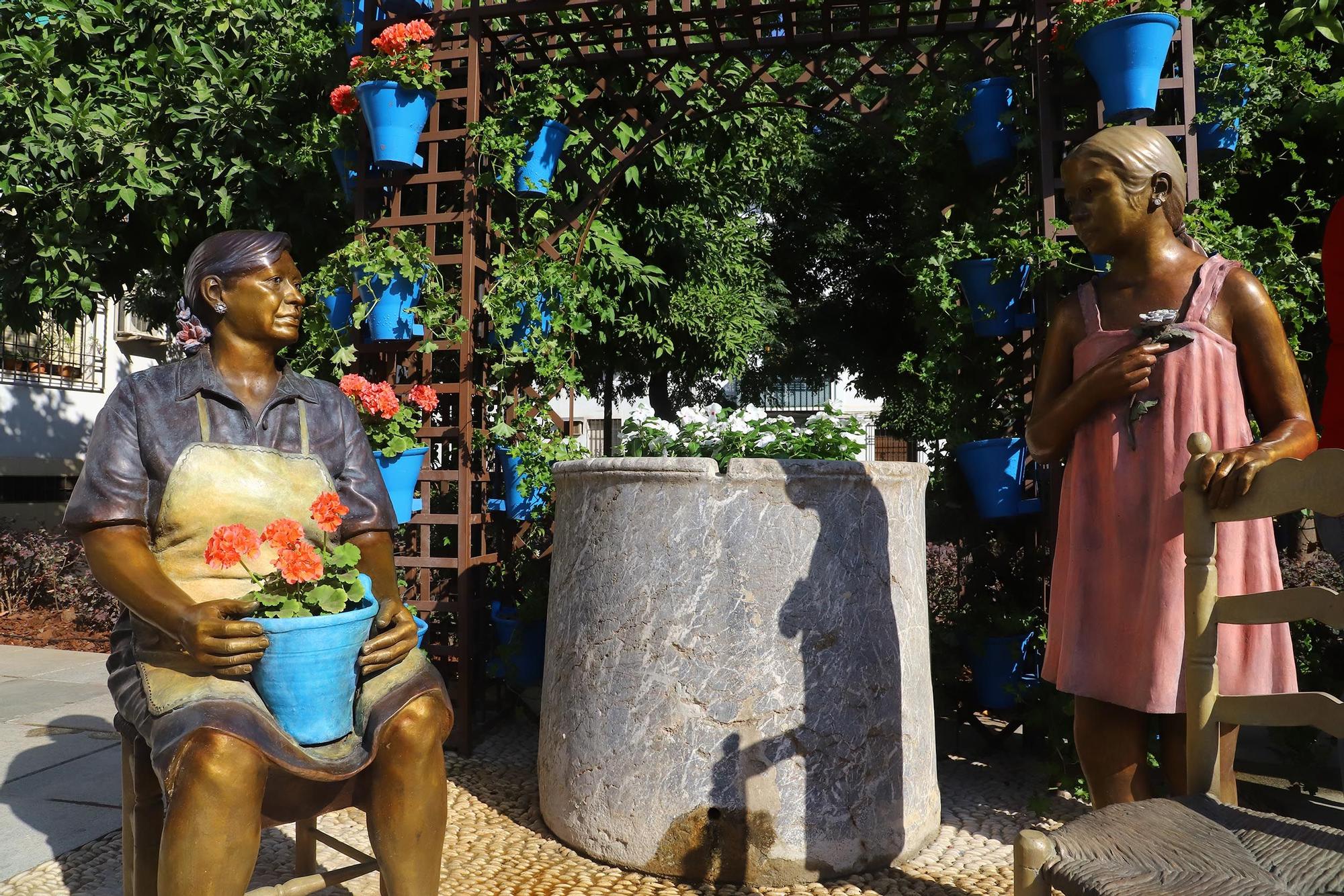 Inauguración del nuevo conjunto escultórico de homenaje a los Patios de Córdoba, obra de Juan Manuel Belmonte