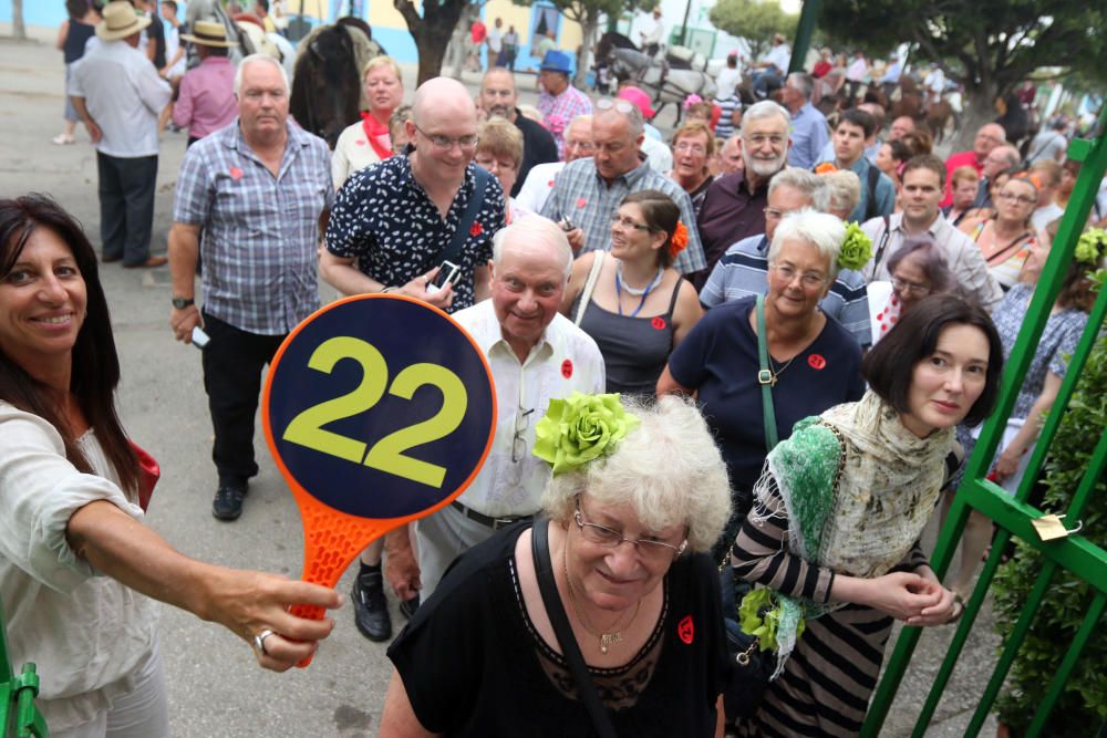 Ambiente en el Real de la Feria de Málaga del martes 16 de agosto.