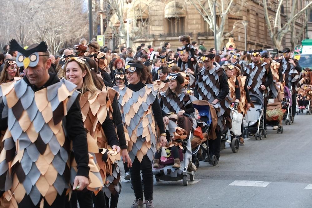 Sa Rua: Am Sonntagnachmittag (26.2.) erreichte der Karneval auf Mallorca mit dem Faschingsumzug durch Palma seinen Höhepunkt.