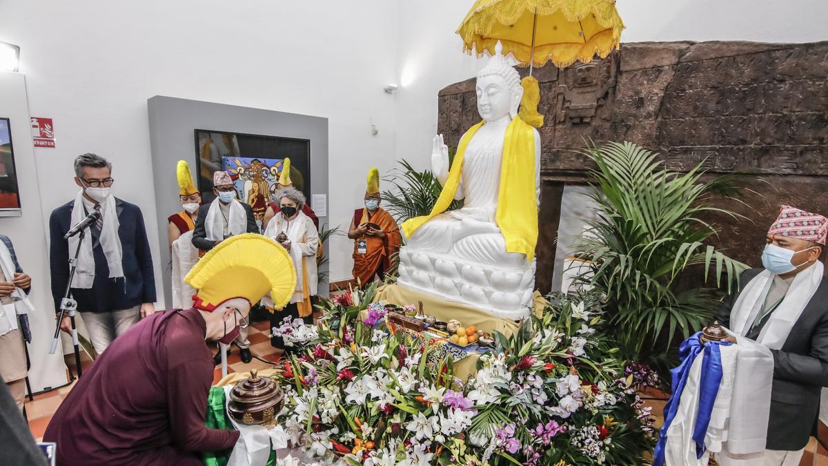 Ceremonia para convertir Cáceres en tierra sagrada.