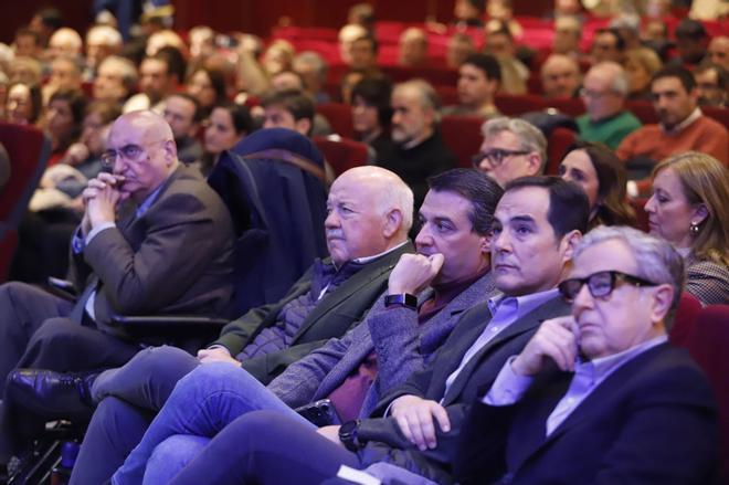 La presentación del libro de Juanma Moreno, en imágenes