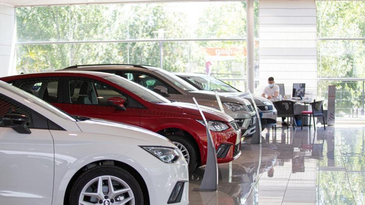 El precio medio de los coches, nuevos y usados, sigue subiendo en 2023