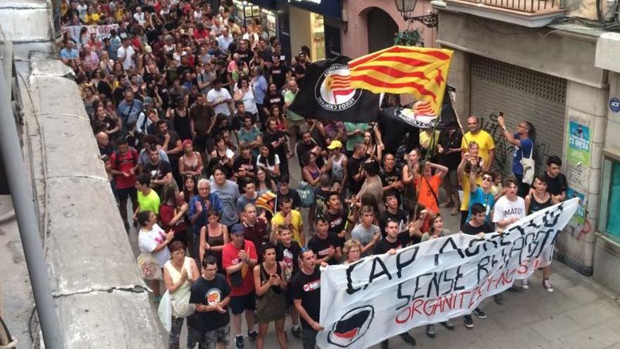 La majoria de partits manresans i l&#039;Ajuntament condemnen l&#039;agressió feixista