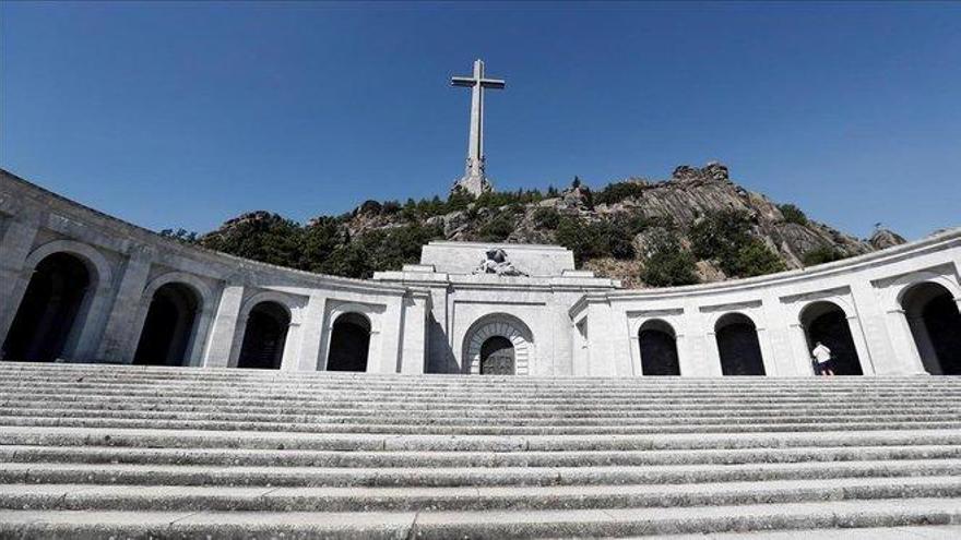 Los Franco llevan al Supremo los decretos para la  exhumación