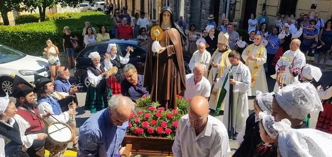 En imágenes: Santa Clara y la tradición recuperada de los cien panecillos