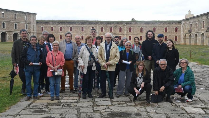 Els Amics del Castell de Sant Ferran accentuen la difusió de la fortalesa per a donar-la a conèixer