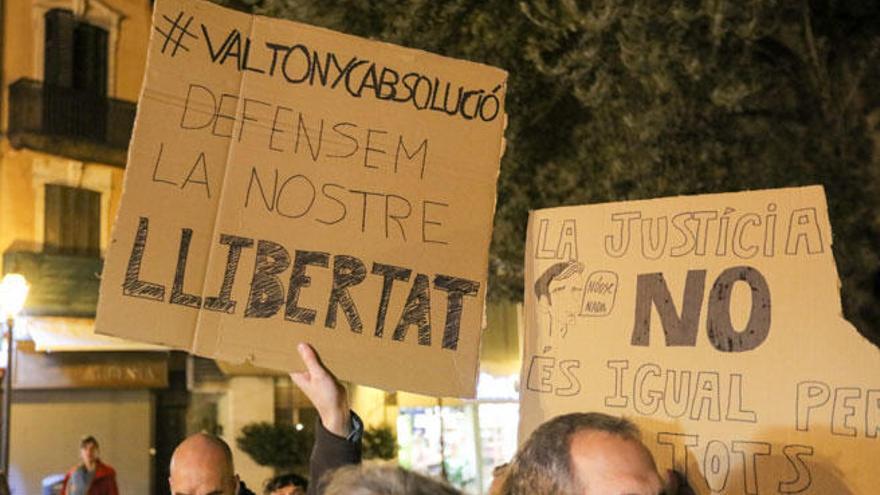 Centenares de mallorquines ya se manifestaron en febrero contra la condena a Valtonyc.