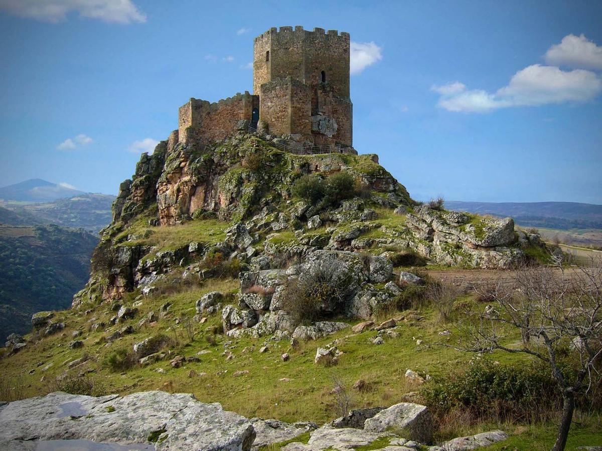 Castillo de Algoso