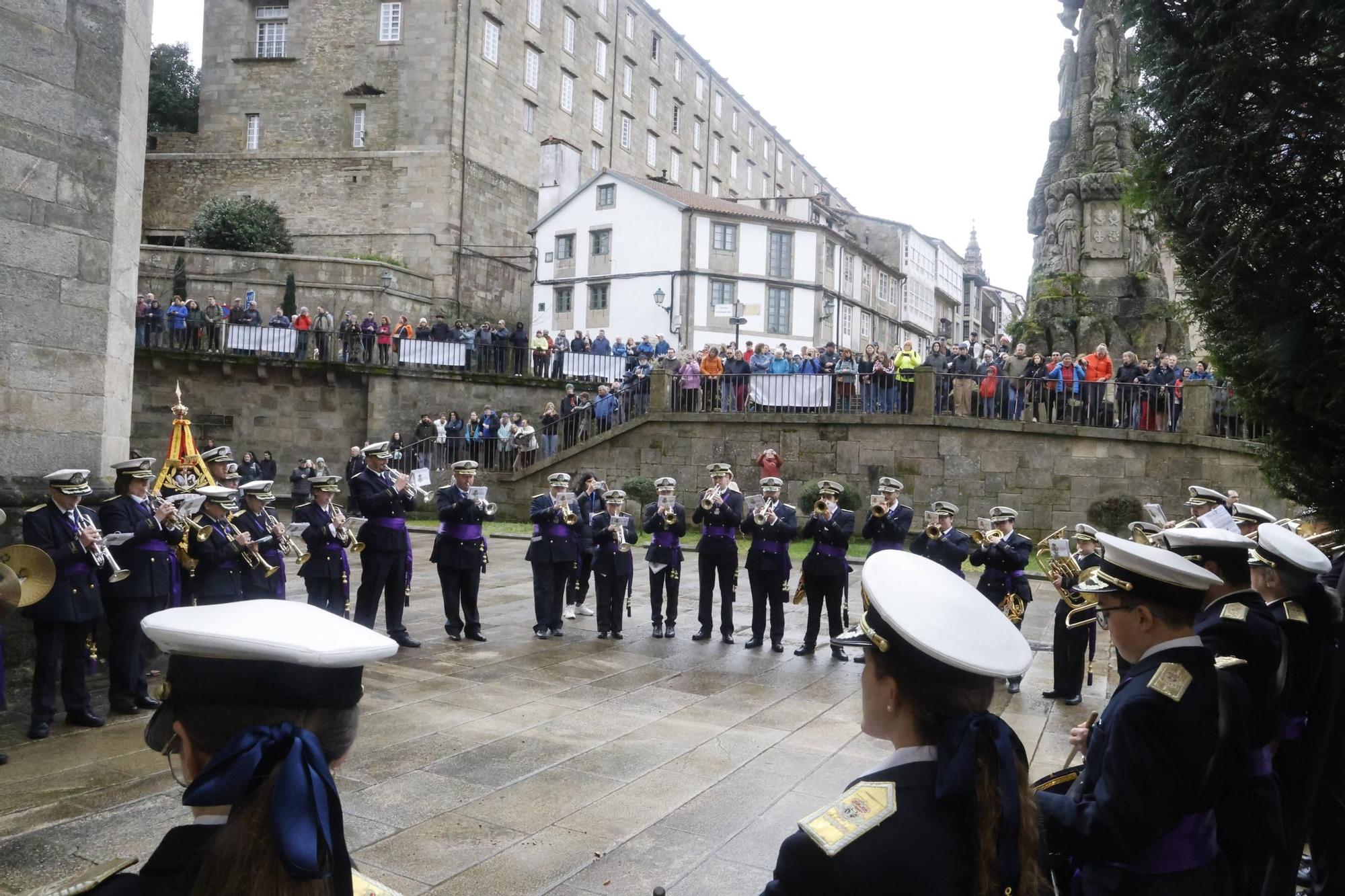 Así ha sido la procesión del Cristo Resucitado en Santiago