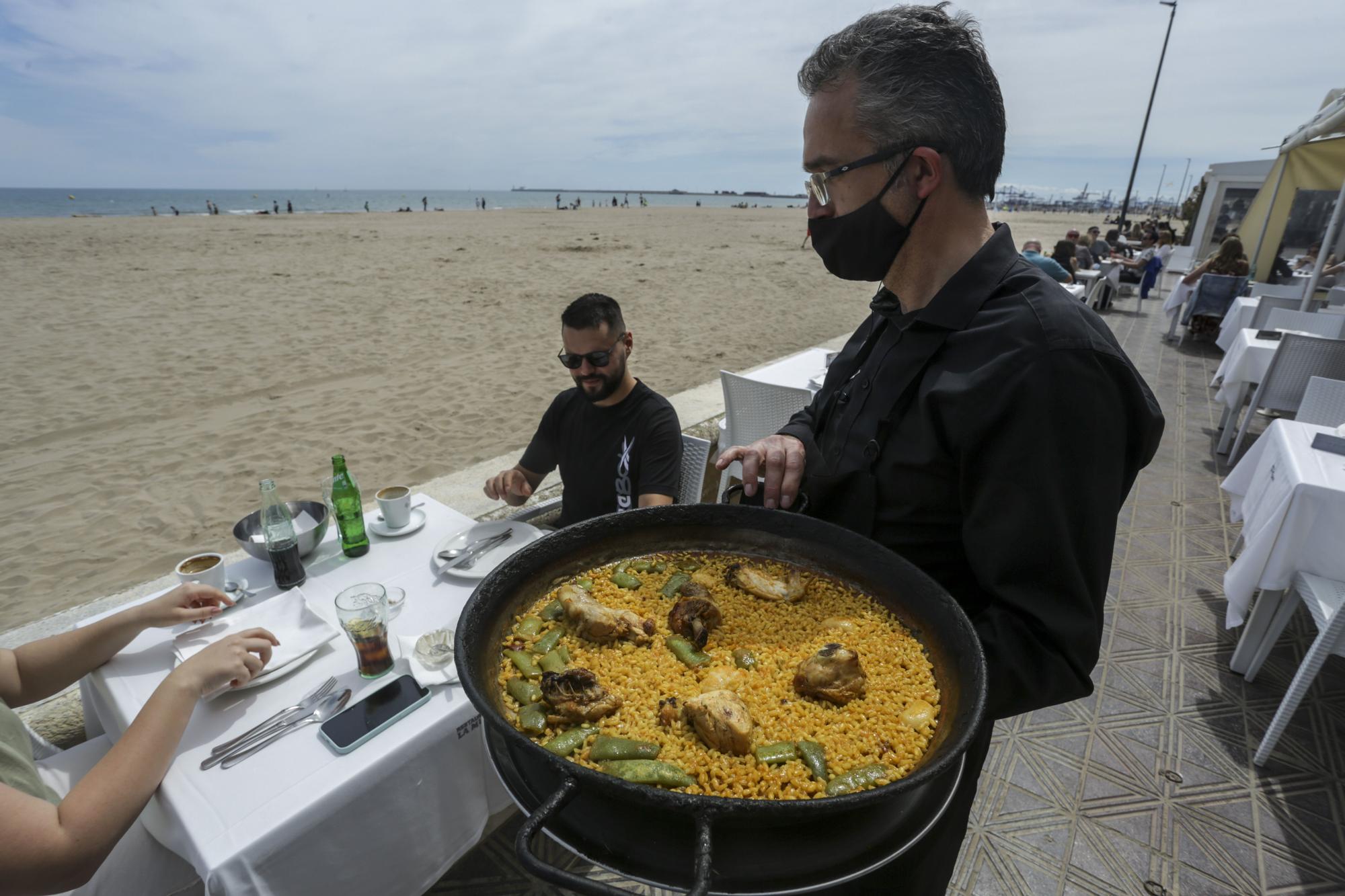 La Semana Santa y el buen tiempo estimulan el sector hostelero