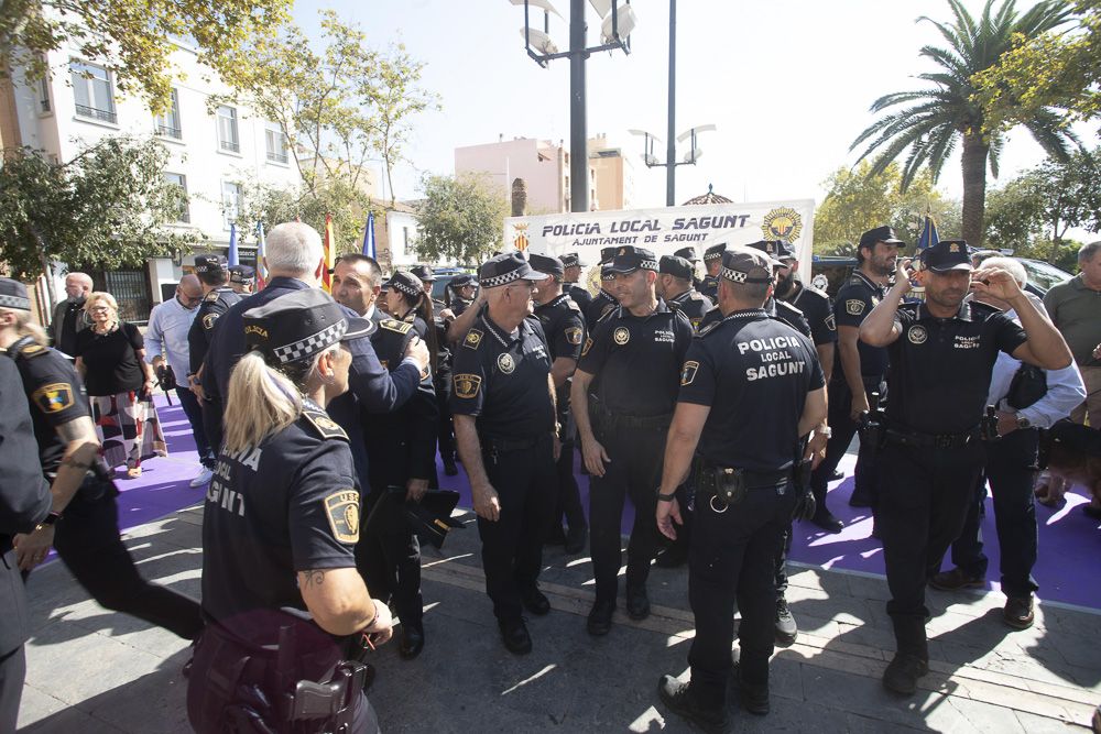 Así ha transcurrido el acto institucional de la Policía Local en el Port de Sagunt