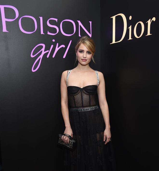 Dianna Agron, con vestido de Dior negro transparente