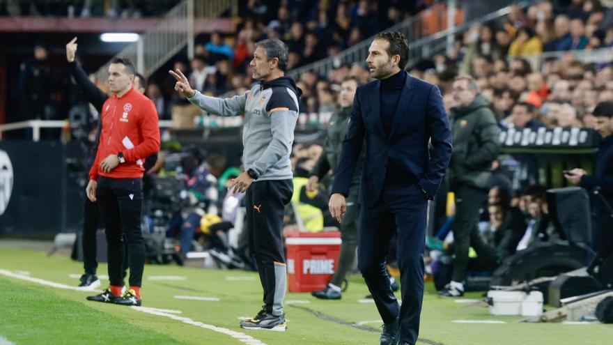 Rubén Baraja durante un partido de la presente temporada. | J.M. LÓPEZ