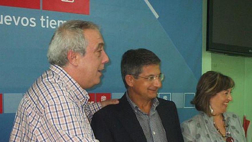 Carlos Hernández, Lorenzo Rodríguez y Rosa Muñoz.