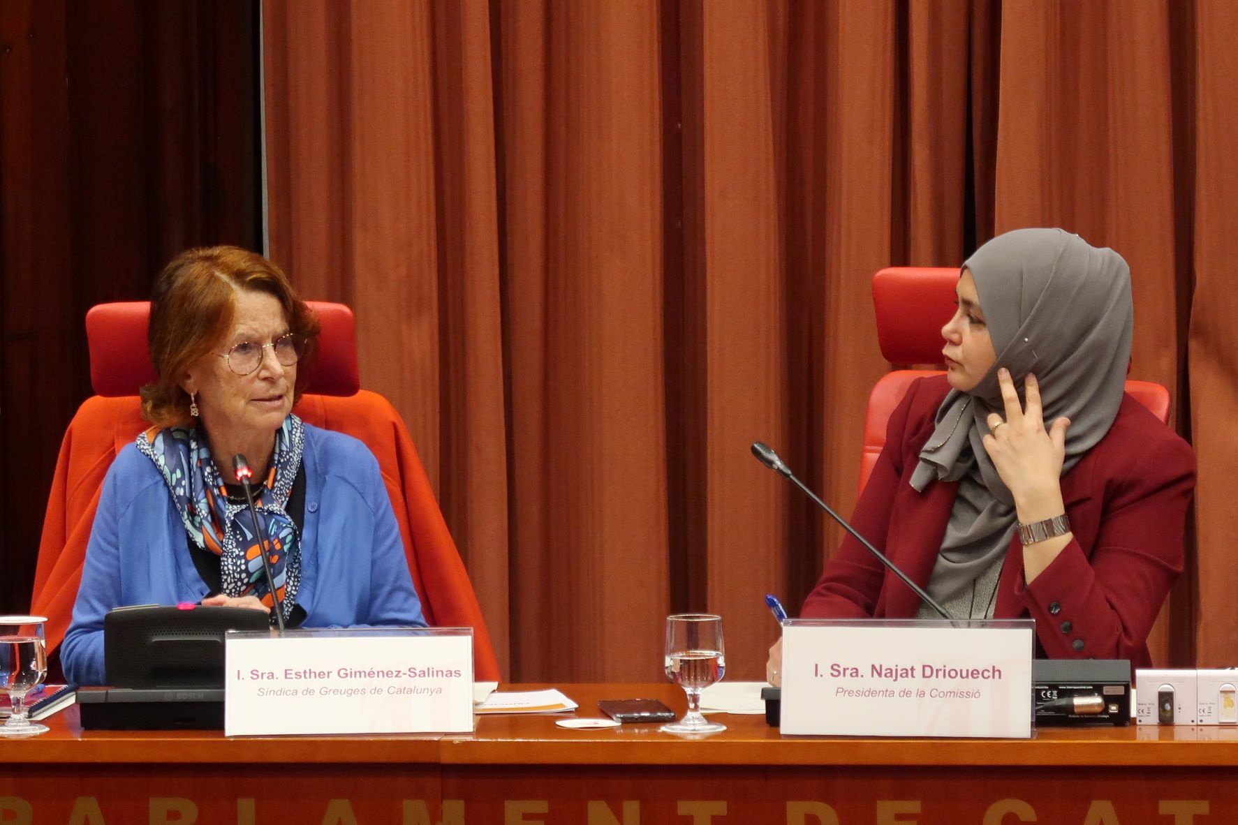 La Síndica de Greuges, Esther Giménez-Salinas, compareix en comissió al Parlament de Catalunya