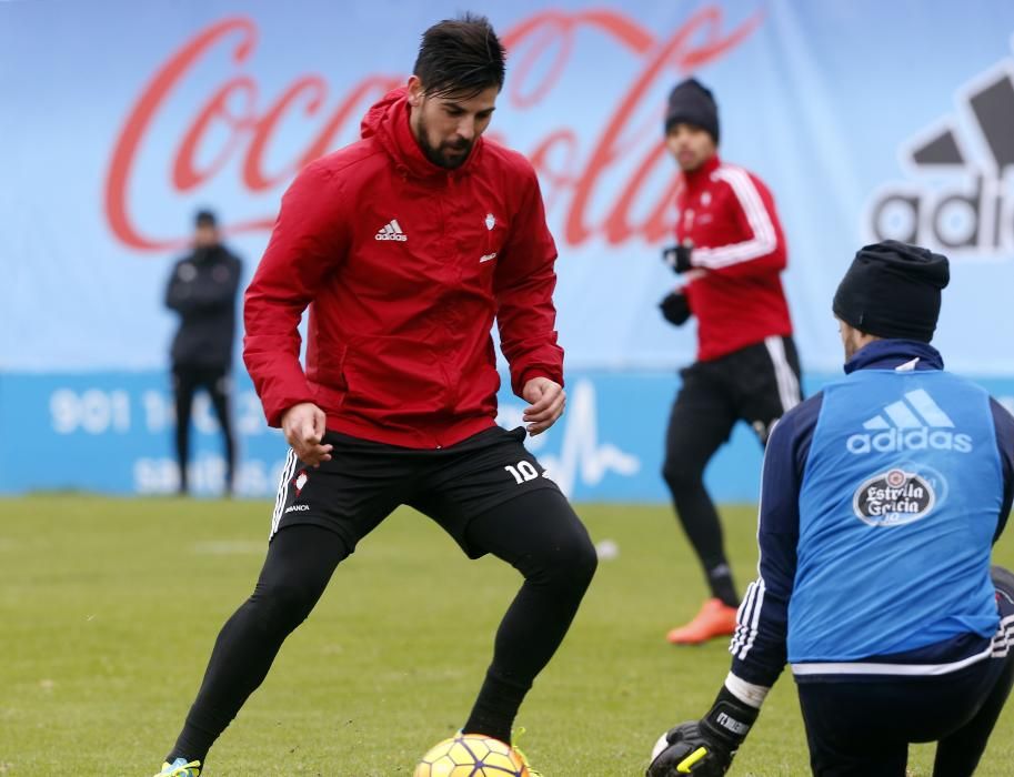 Nolito entrena sin molestias