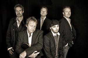 Videoclip de ’Triumphant (Get me)’, el nou senzill de Mariah Carey.