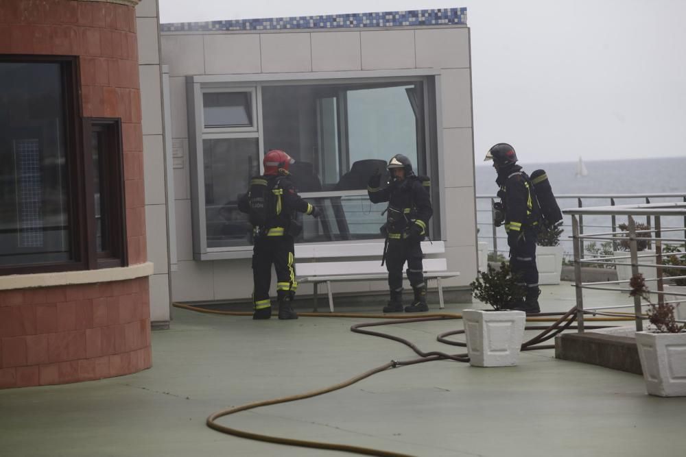 Incendio en la sauna del real Club de Regatas