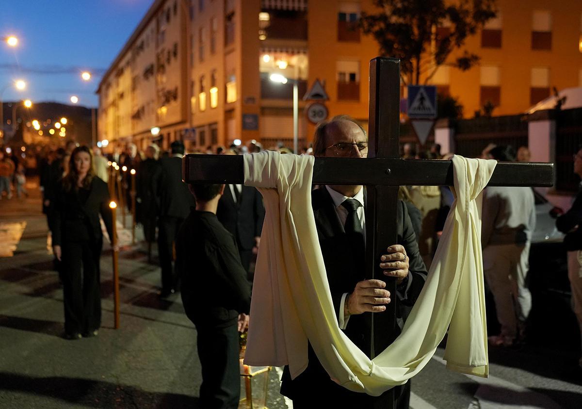 La salida del Traslado al Sepulcro, en imágenes