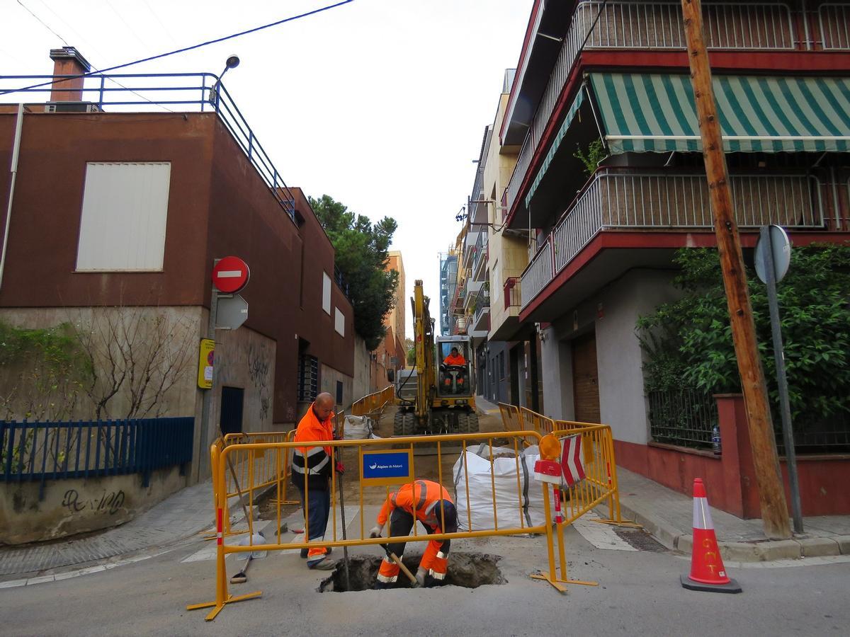 Mataró inicia la reforma de clavegueres i reurbanització del carrer d’Antoni Maria Marcet