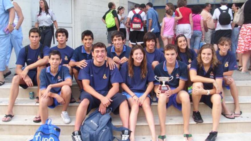 El Club Mediterráneo se trae 19 medallas del campeonato de Andalucía