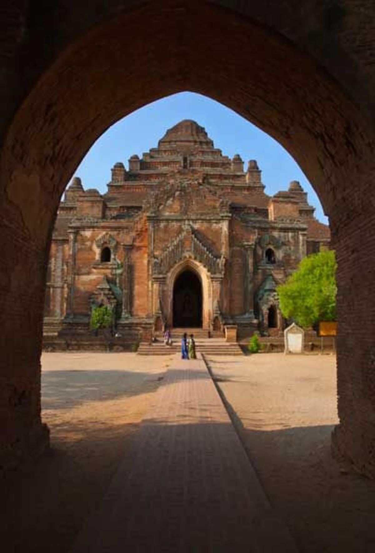 El Templo Dhammayangyi es el más grande de los Templos de Bagan.