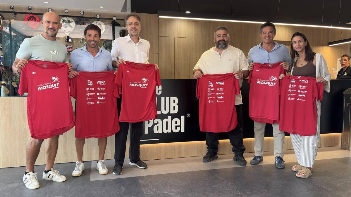 Els responsables de la desena edició de la Cursa del Mosquit al The Club Padel