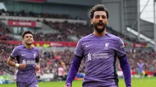 Salah mantiene al Liverpool en lo más alto