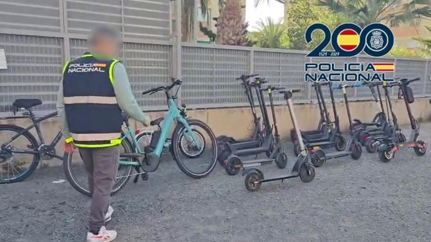 El robo de una bicicleta saca a la luz un piso que operaba como supermercado de objetos sustraídos en Alicante