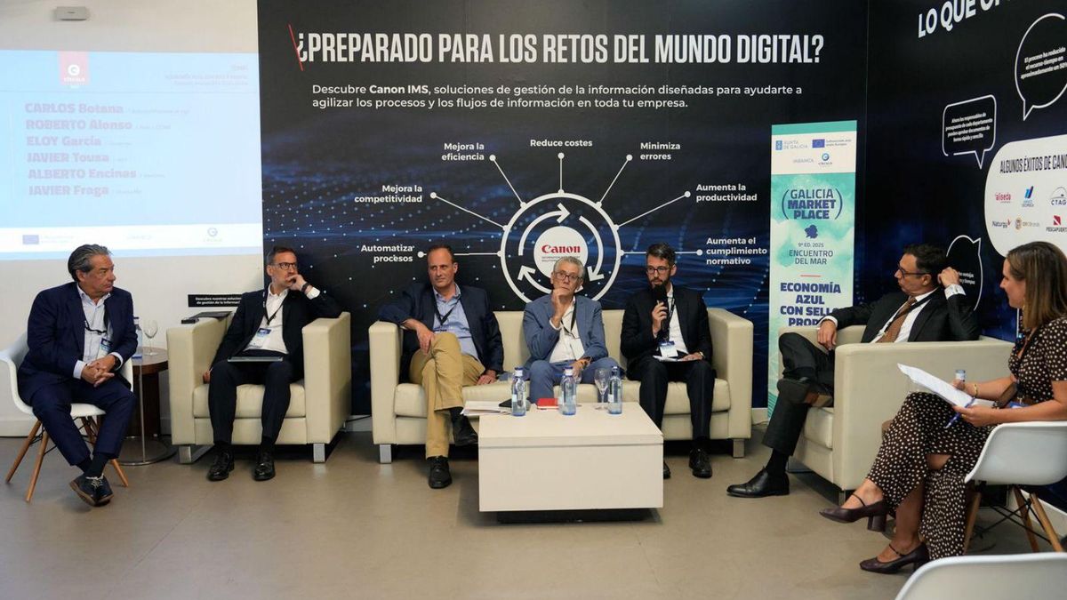 Desde la izquierda; Eloy García, Javier Fraga, Carlos Botana, Javier Touza, Roberto Alonso y Alberto Encinas durante su intervención ayer en el encuentro Galicia Market Place.