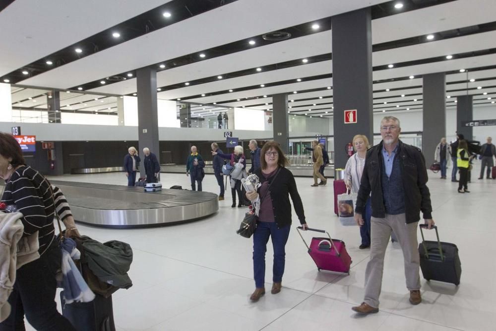 El aeropuerto de Corvera cobra vida