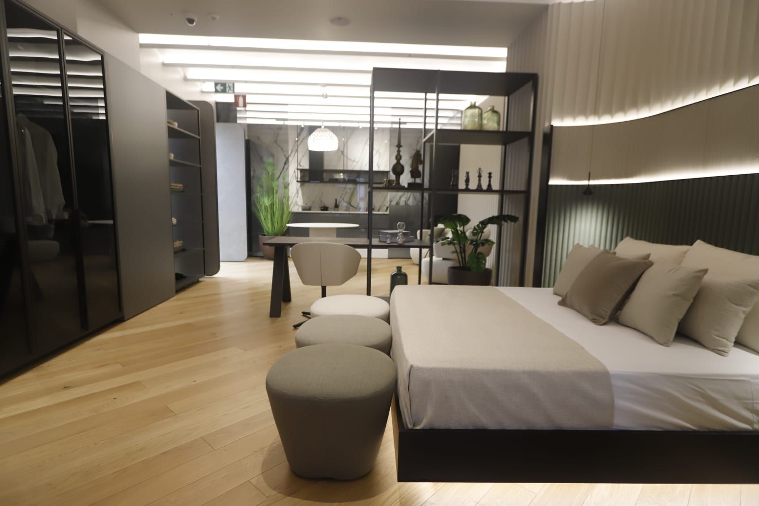 Porcelanosa abre su nueva tienda en València