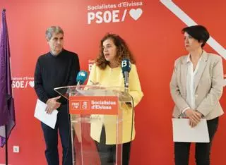 «La derecha se hace la foto con el tractor, pero no apoya al sector agrario»