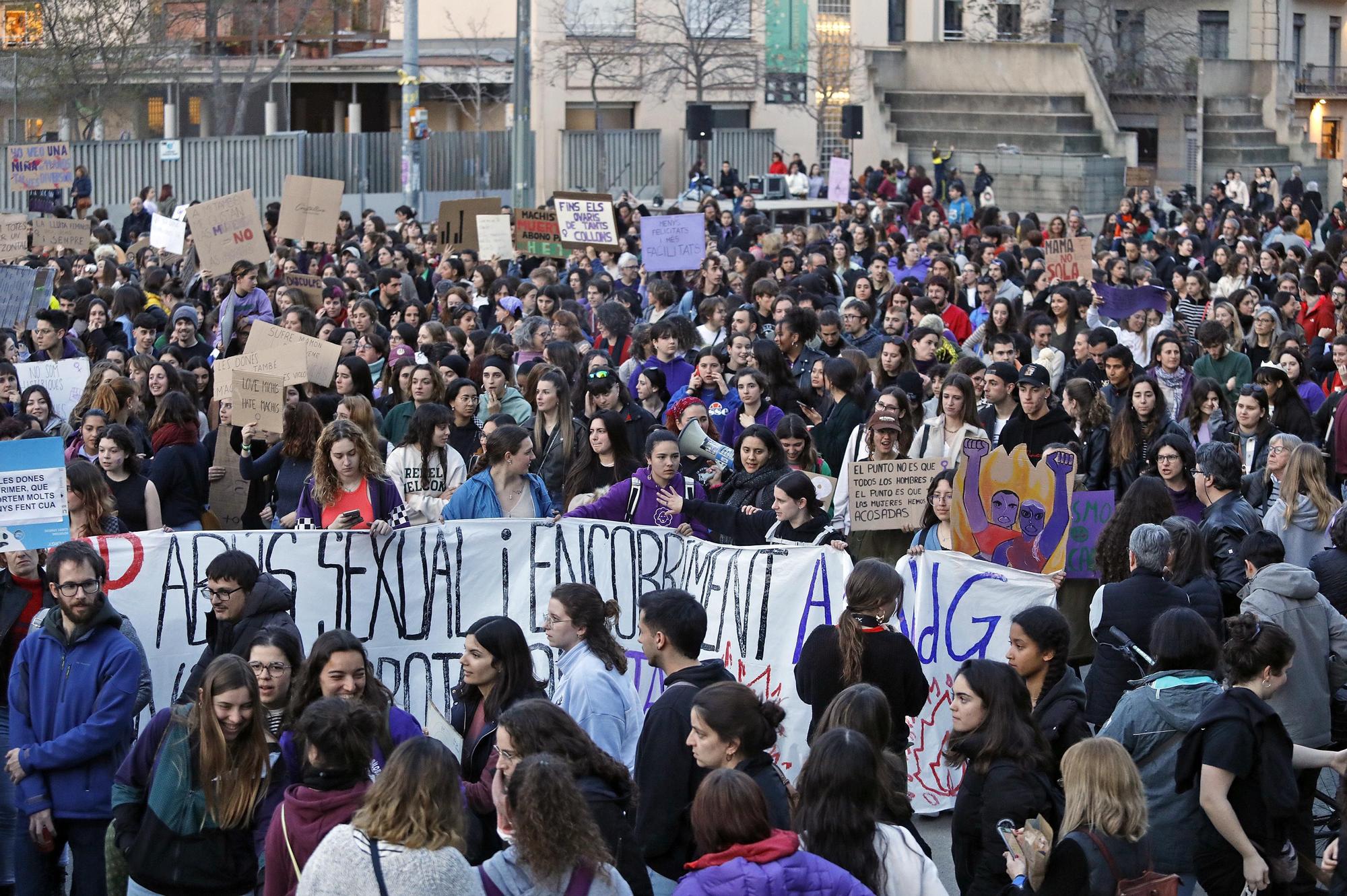 Manifestació 8M a Girona.