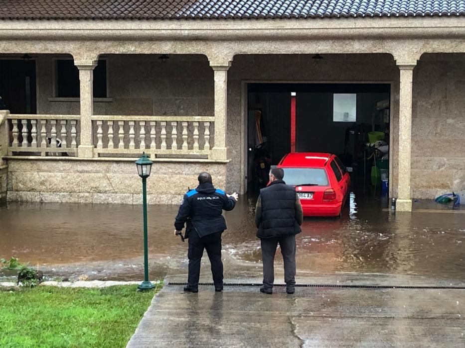 Los efectos de las intensas lluvias en O Grove.