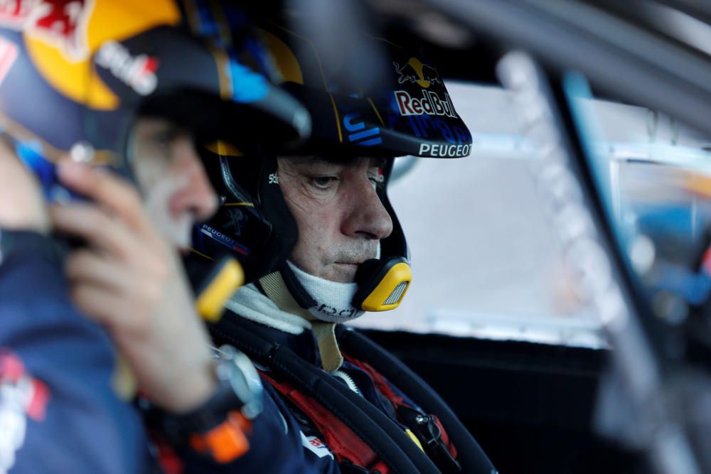 Carlos Sainz se alza ganador en el Rally Dakar