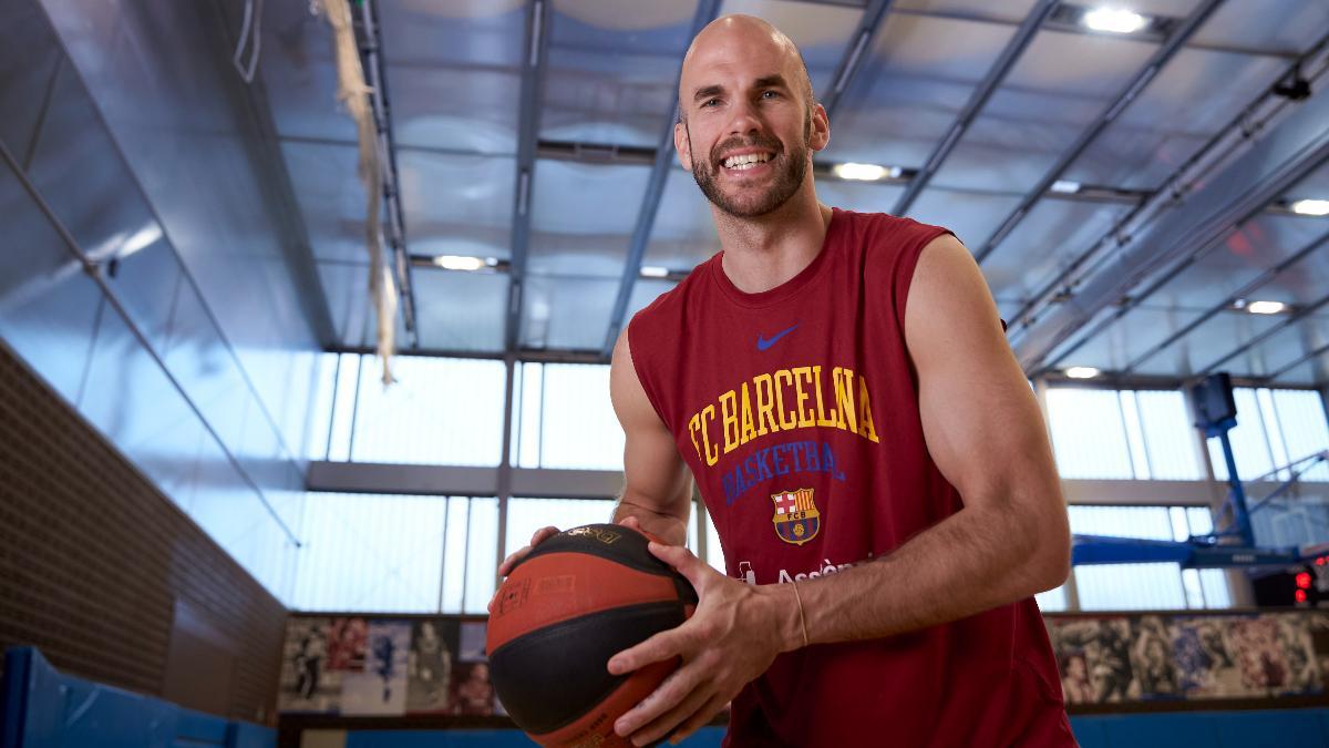 Calathes se pliega siempre al interés del equipo