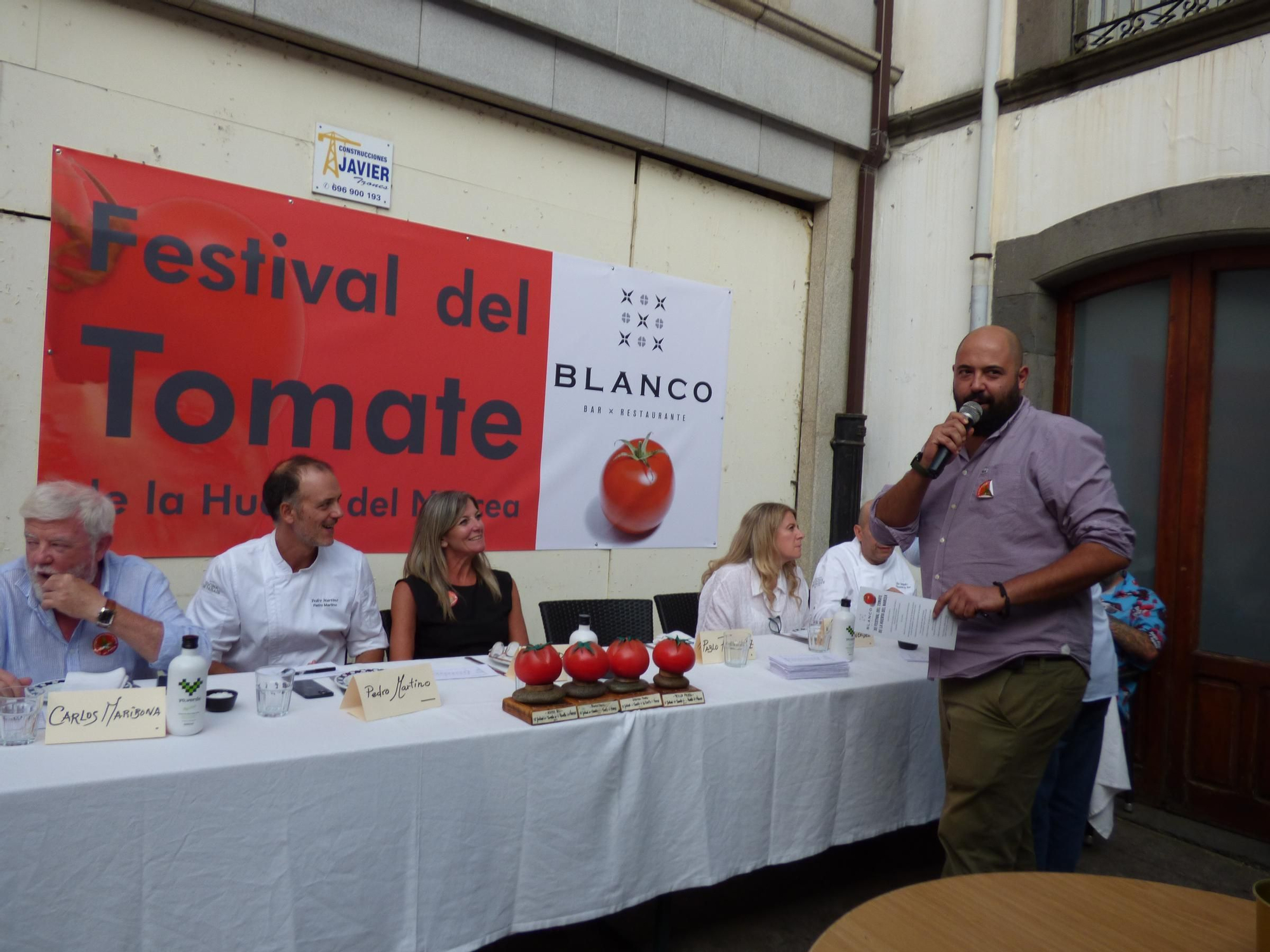 Así fue la elección del mejor tomate de Cangas del Narcea