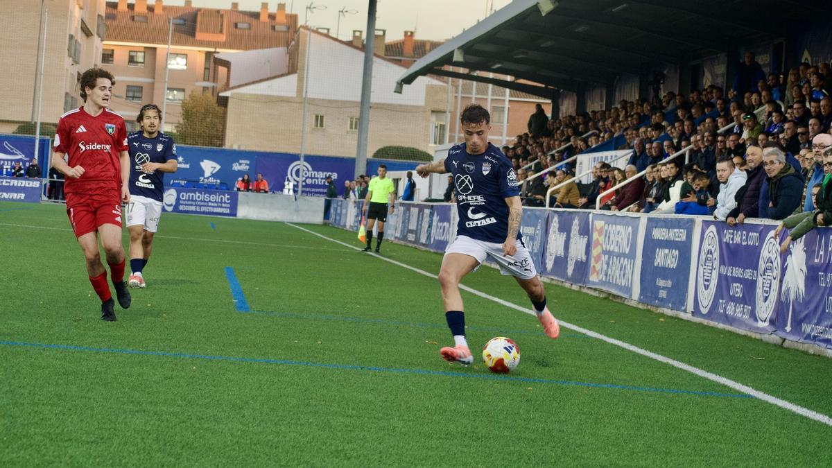 El líder Utebo busca recuperar la senda de la victoria ante el Ebro en el derbi