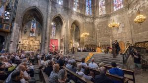 Misa en la basílica del Pi, en Barcelona.