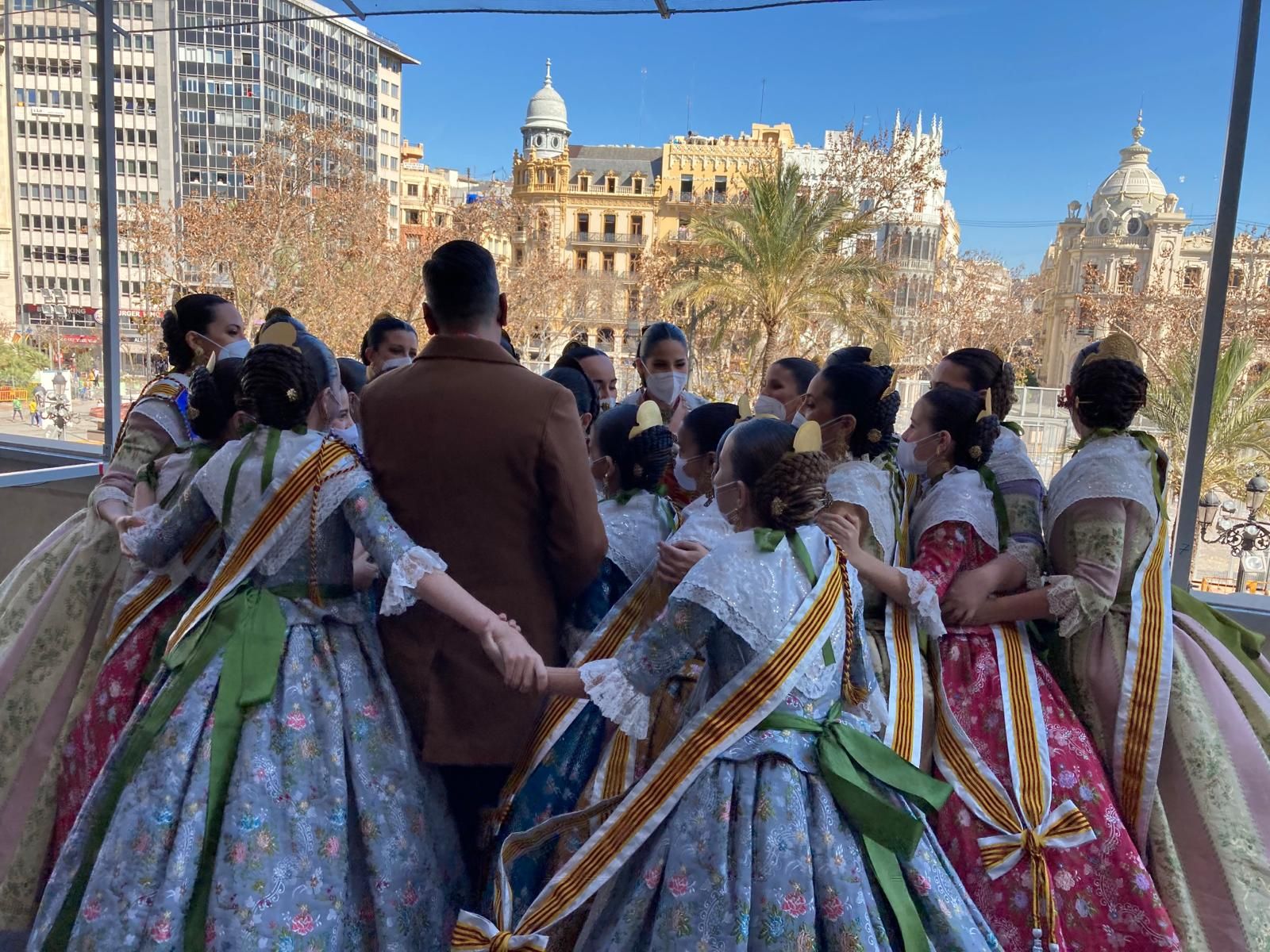 Fallas 2022. Palco del día 1. La ciudad, a sus pies