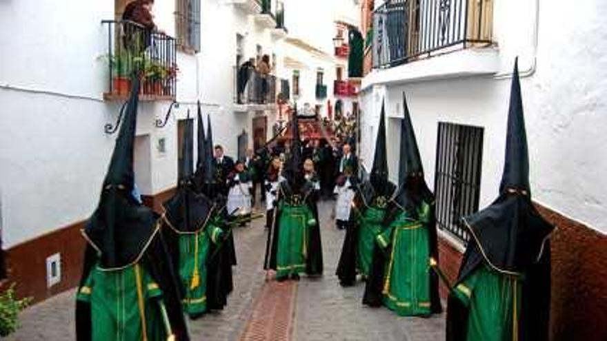 En la imagen, Nuestro Padre Jesús Nazareno en la procesión del pasado año el Jueves Santo.