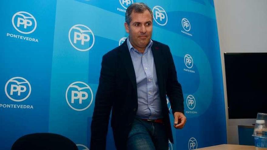 Rafael Domínguez será elegido mañana presidente de la junta local del PP de Pontevedra. // R. Vázquez